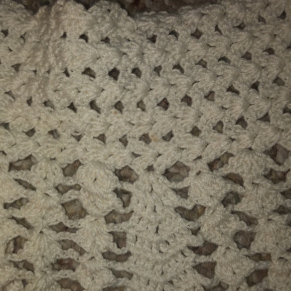 Vintage Handmade Crochet Apron - Picture 4 of 5